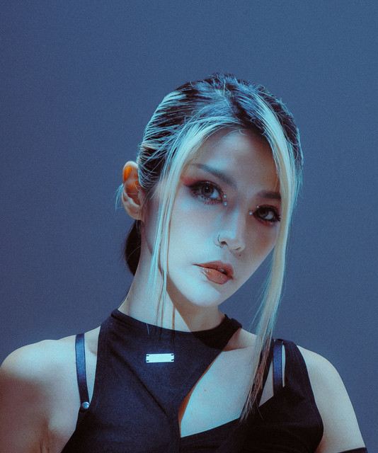 Molly Lin